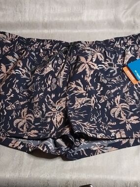 Women's Navy Columbia Lounge Shorts